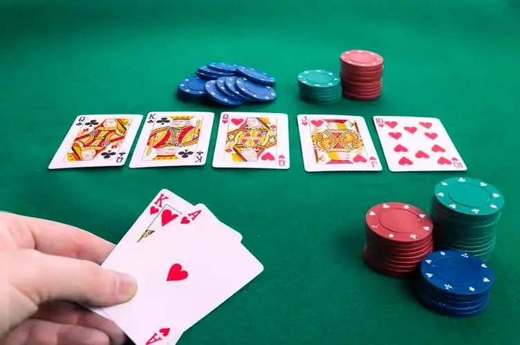 Philippine player browsing casinoroyal promotions on a mobile device
